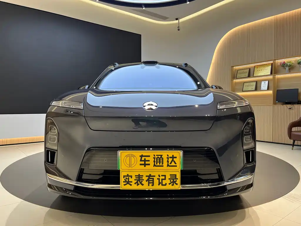 NIO ES8 2026