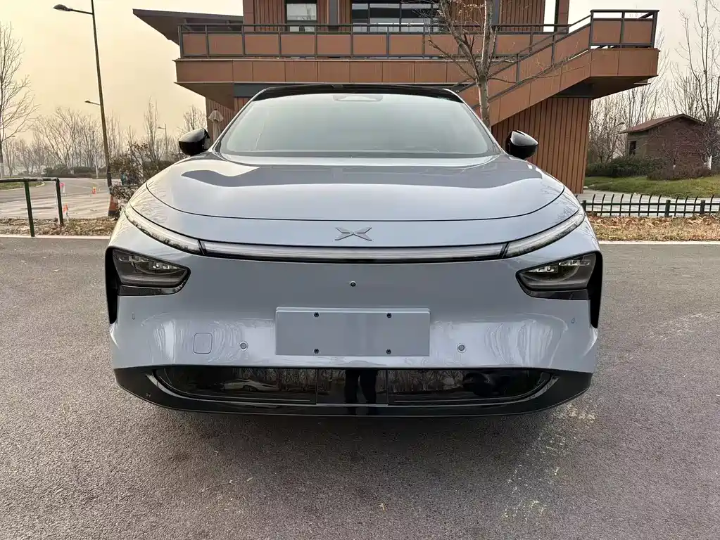 XPENG 小鹏G7 2025
