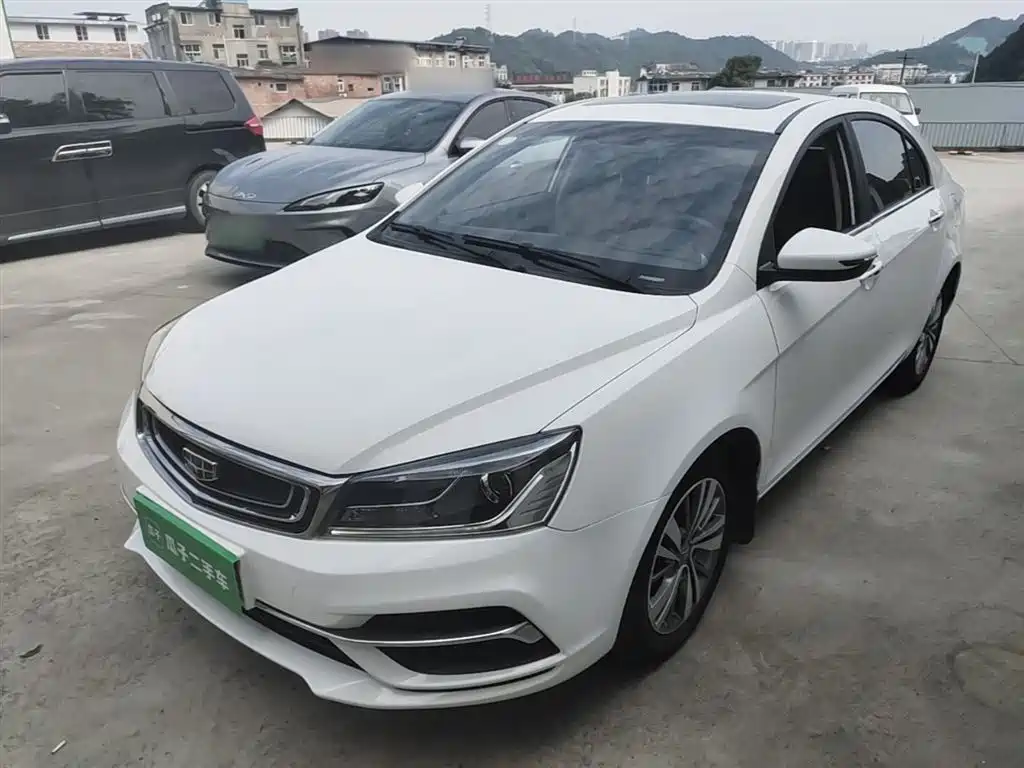 Geely Emgrand 2018