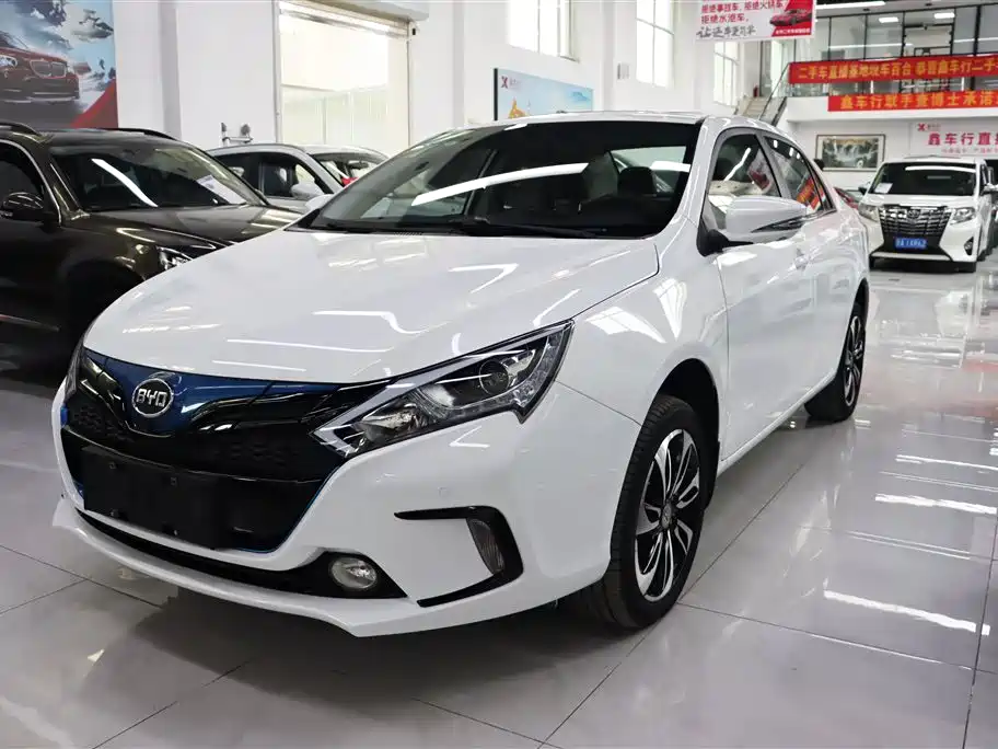 BYD Qin NEV 2016