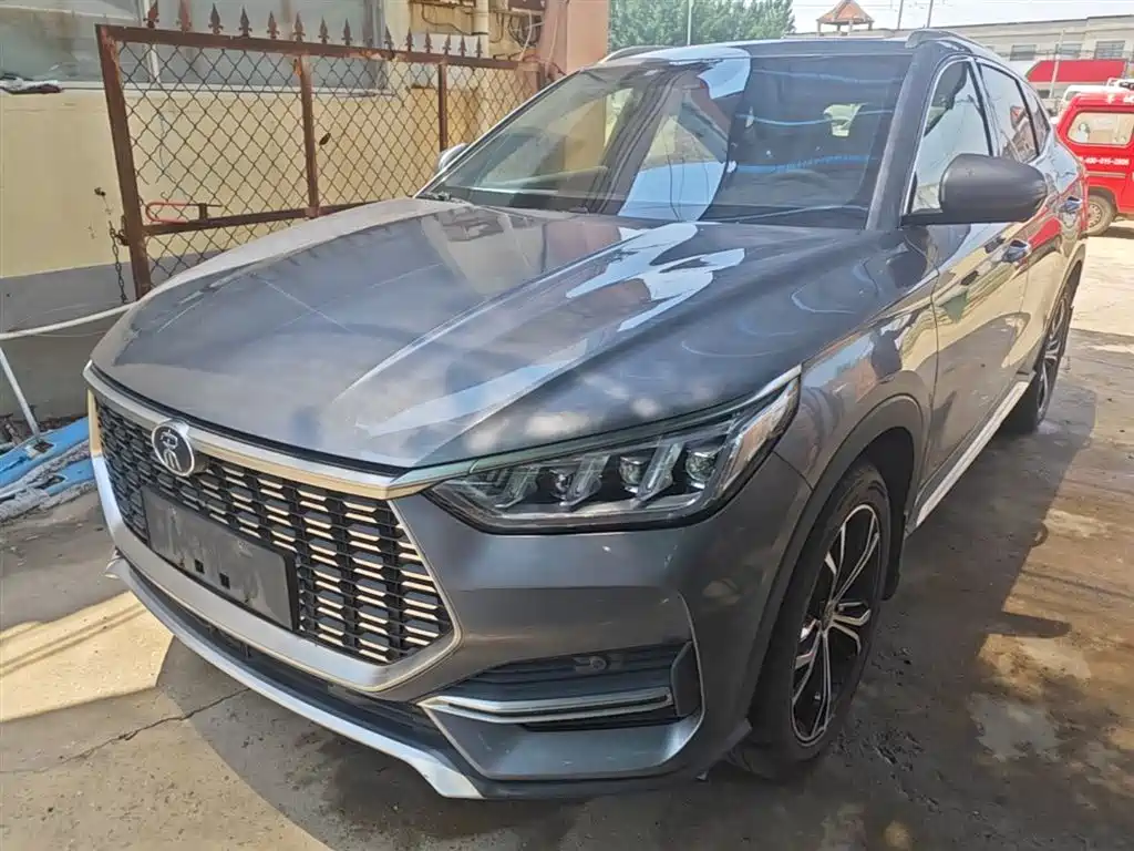 BYD PLUS 2021