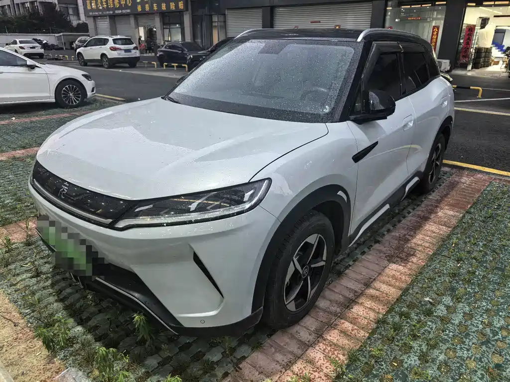 BYD Yuan UP 2024