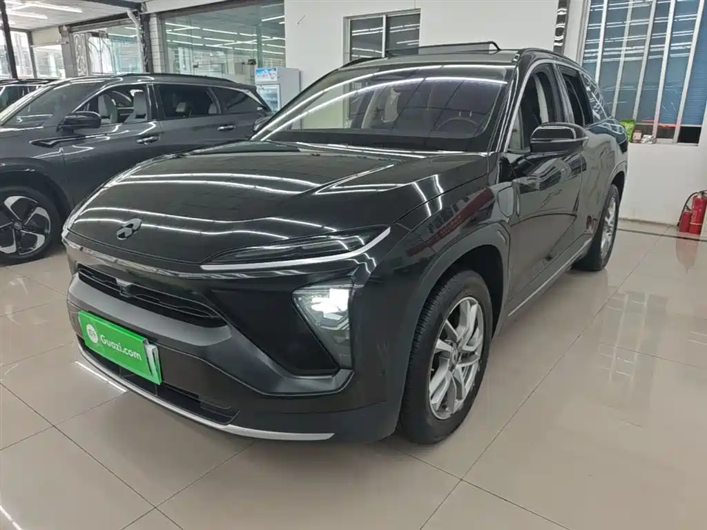 NIO ES6 2020