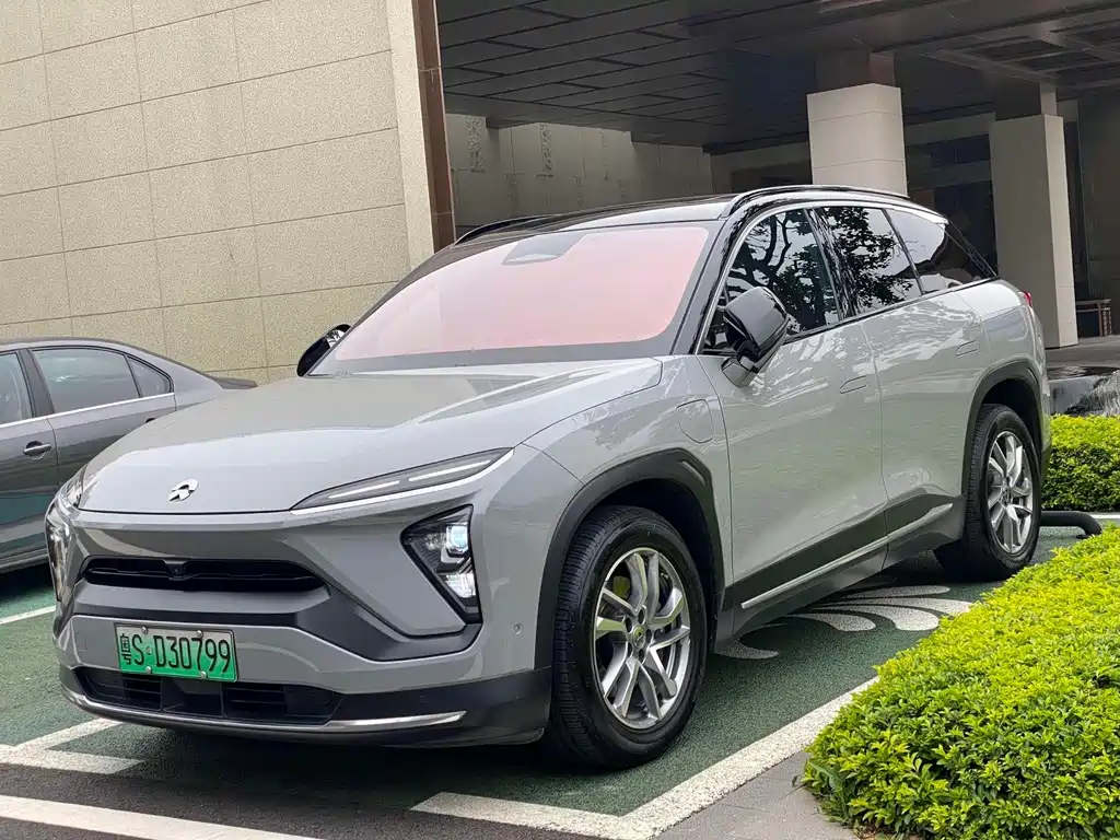 NIO ES6 2020