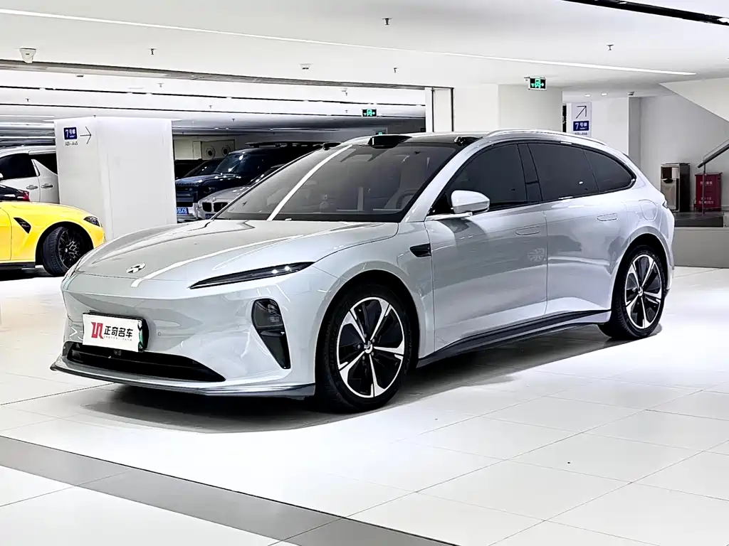 NIO ET5T 2024