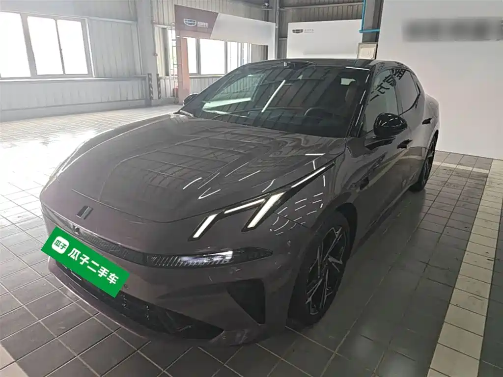 Lynk & Co 07 EM-P 2025