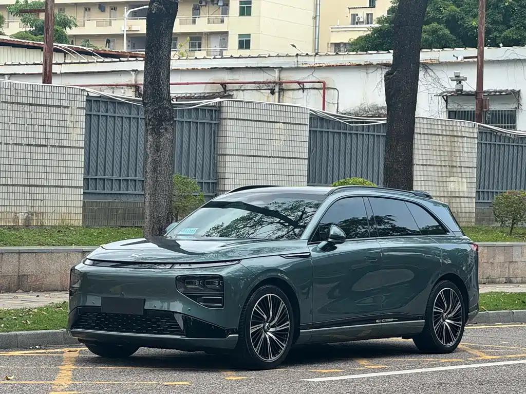 XPENG G9 2023