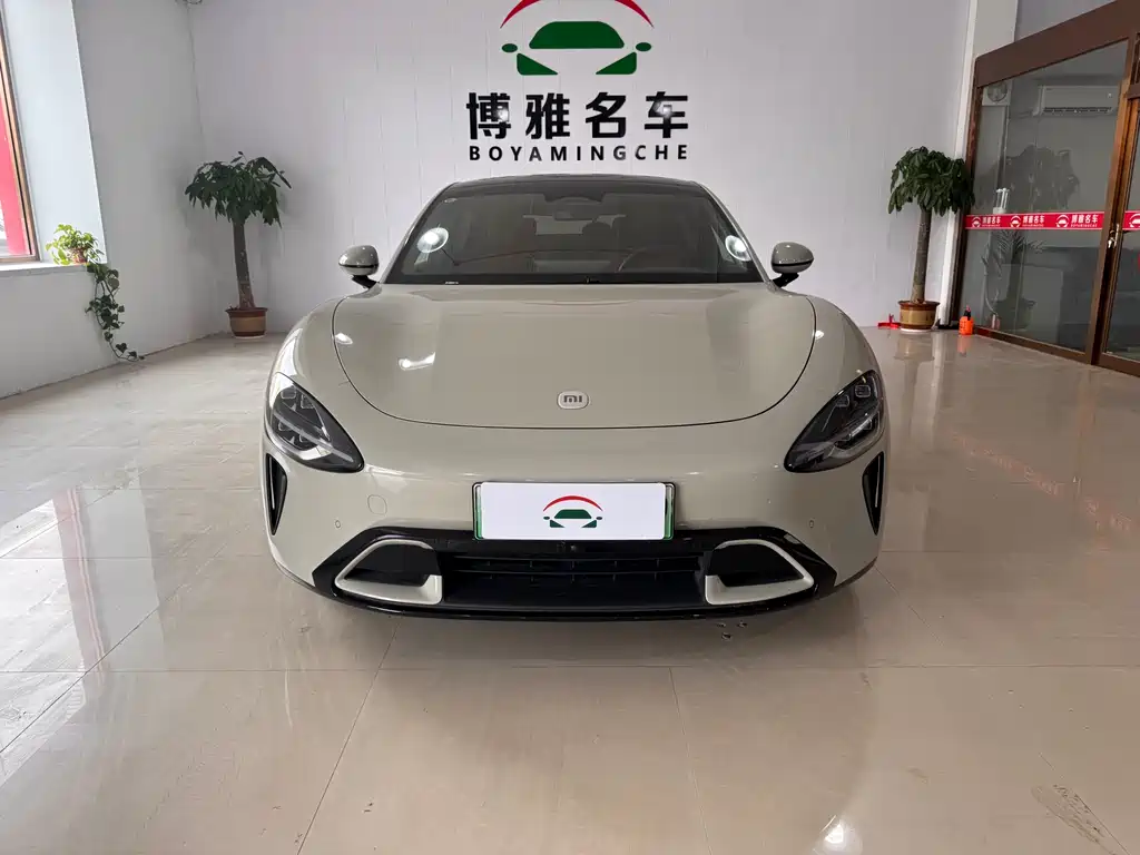 Xiaomi SU7 2025