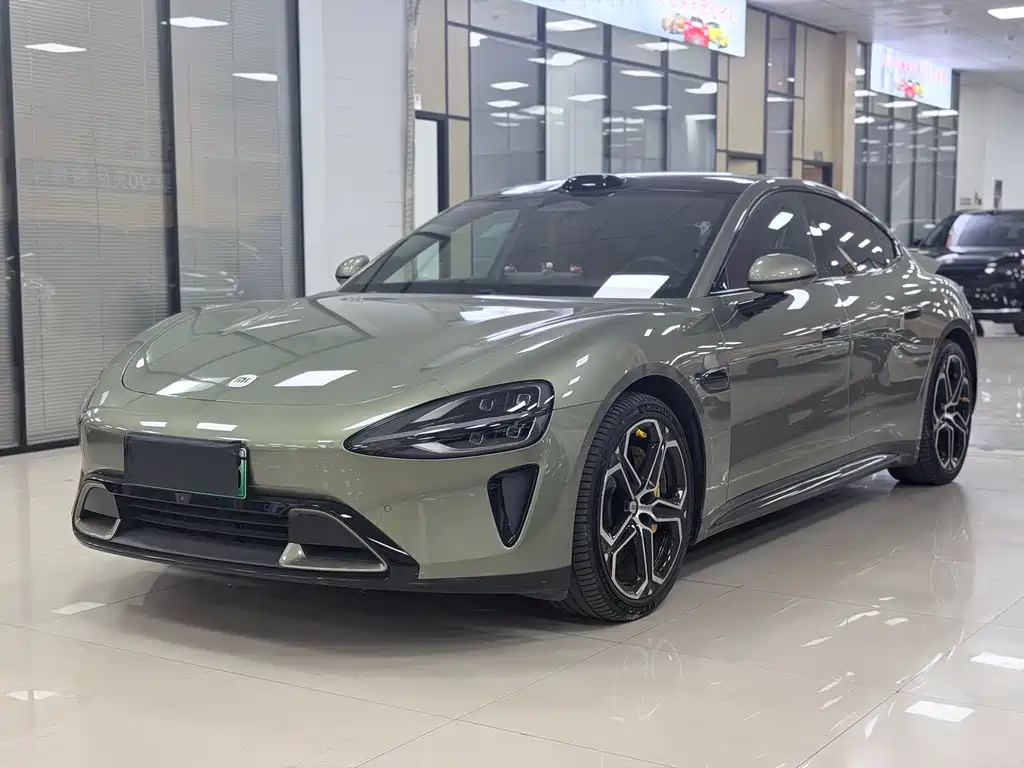 Xiaomi SU7 2024