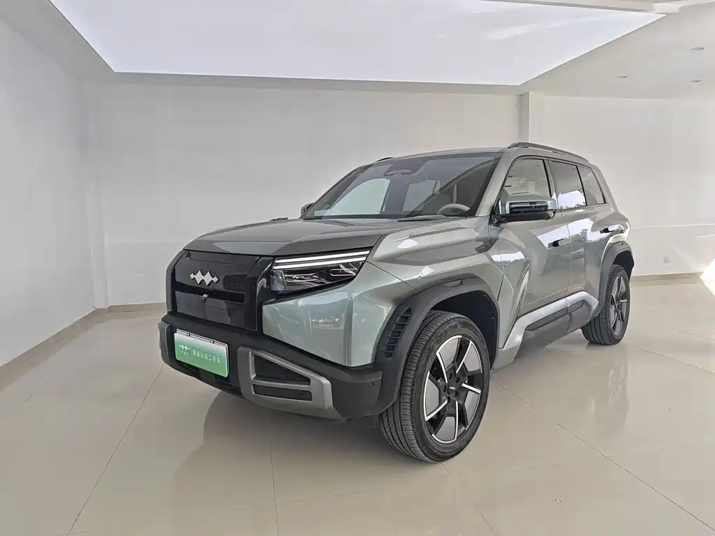 Fang Cheng Bao Titanium 3 2025