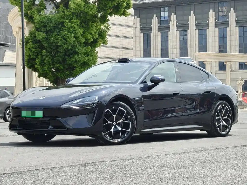 Xiaomi SU7 2025