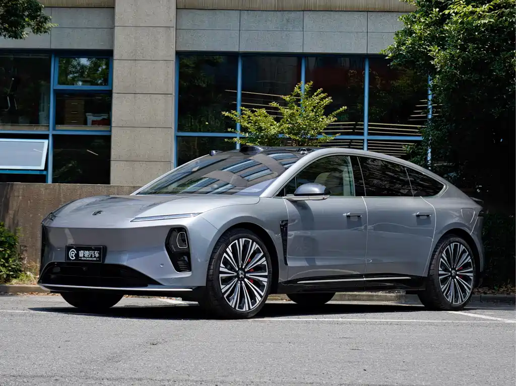 NIO ET9 2025