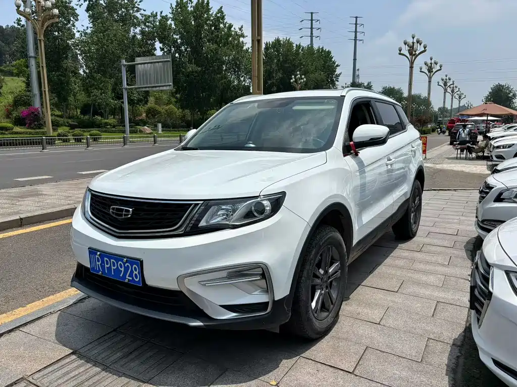 Geely Boyue 2021