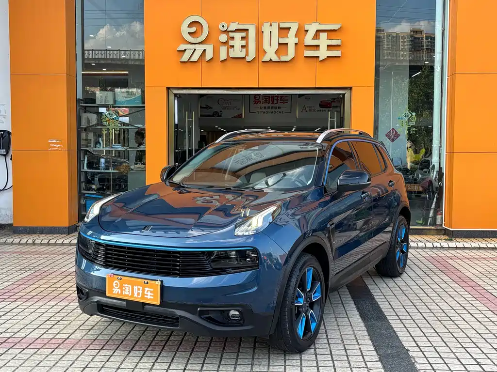 Lynk & Co 01 2018
