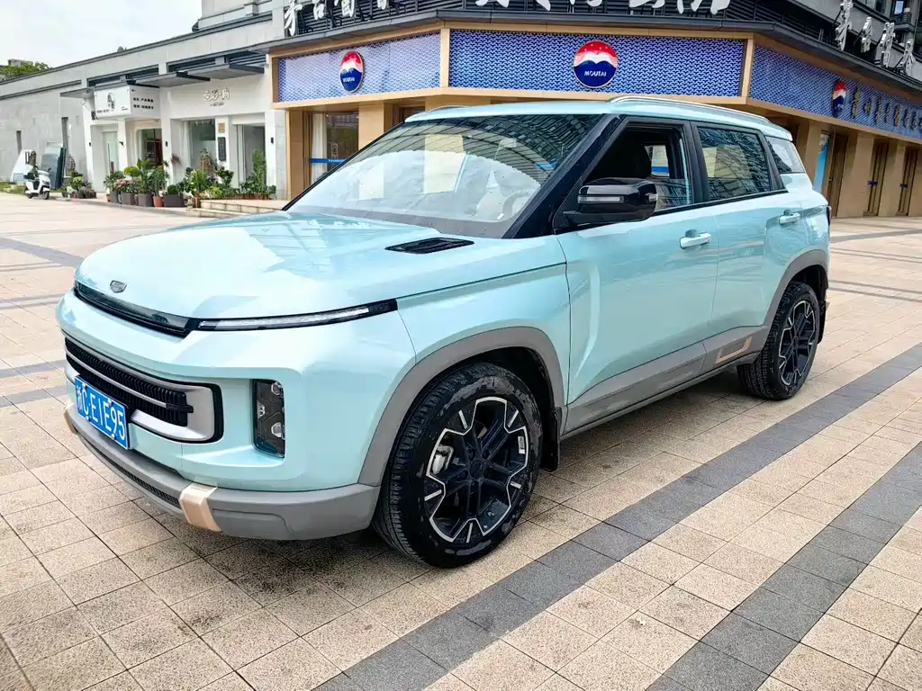 Geely Icon 2024