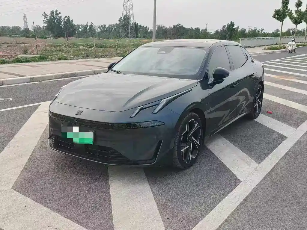 Lynk & Co 07 EM-P 2024