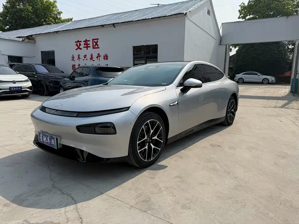 XPENG P7 2023