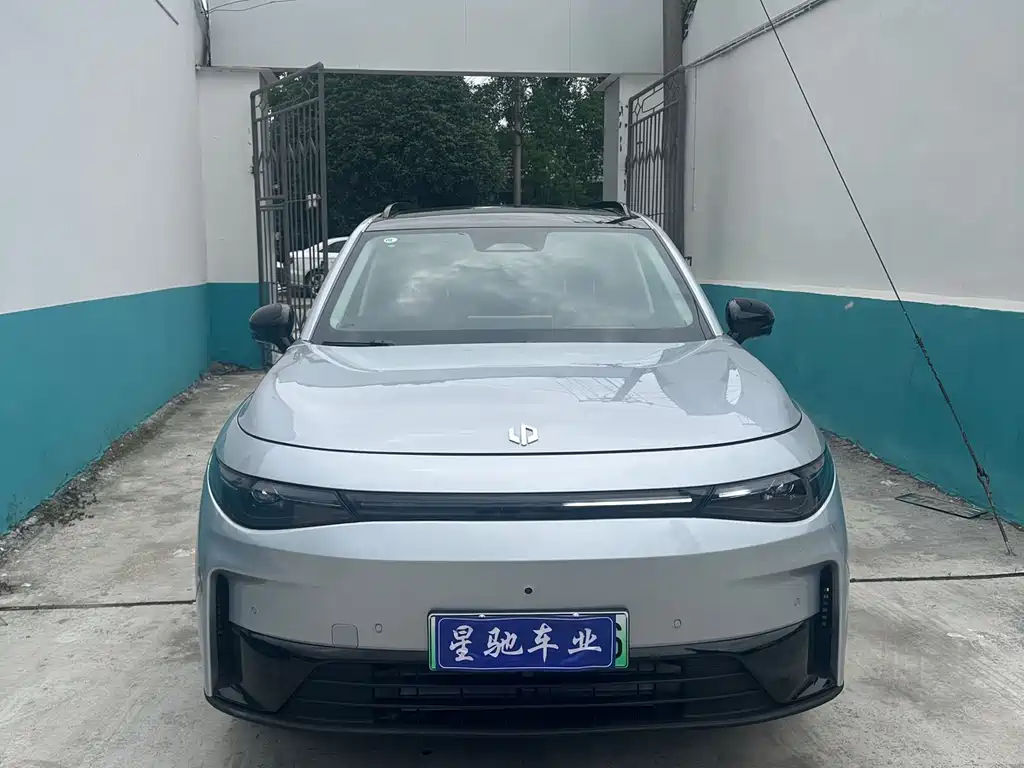 Leapmotor Leapmotor C16 2025