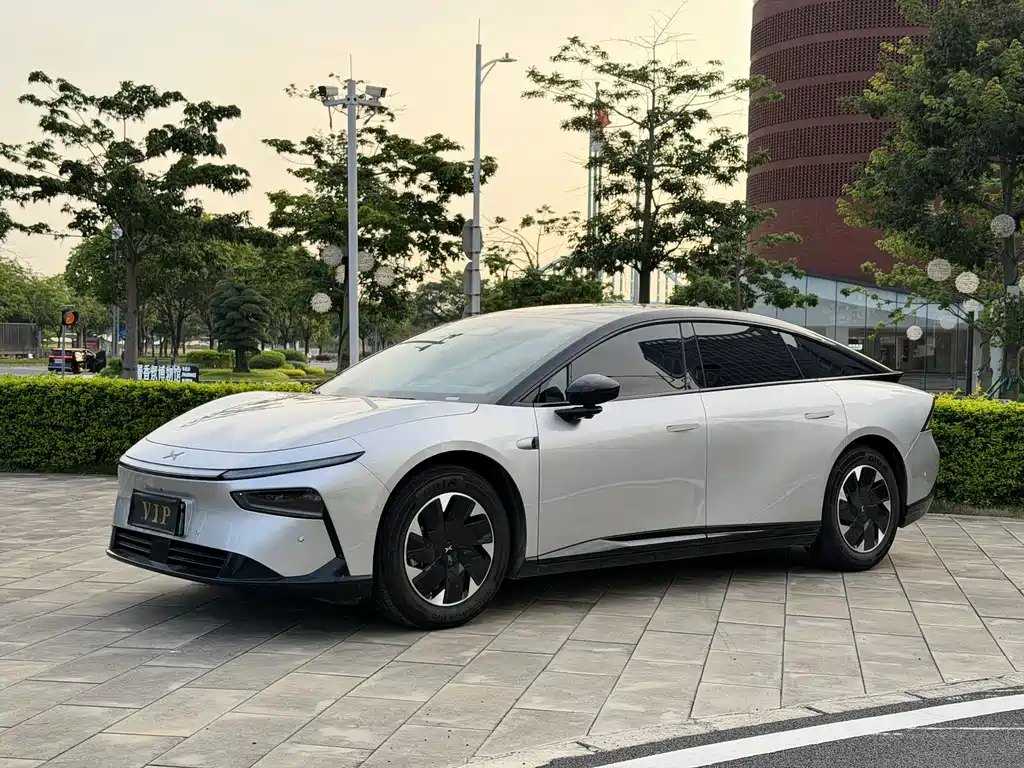 XPENG P7+ 2025
