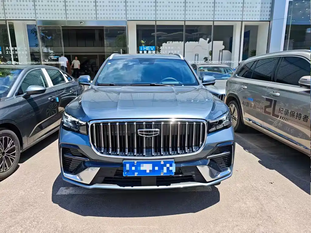 Geely Xingyue L 2025