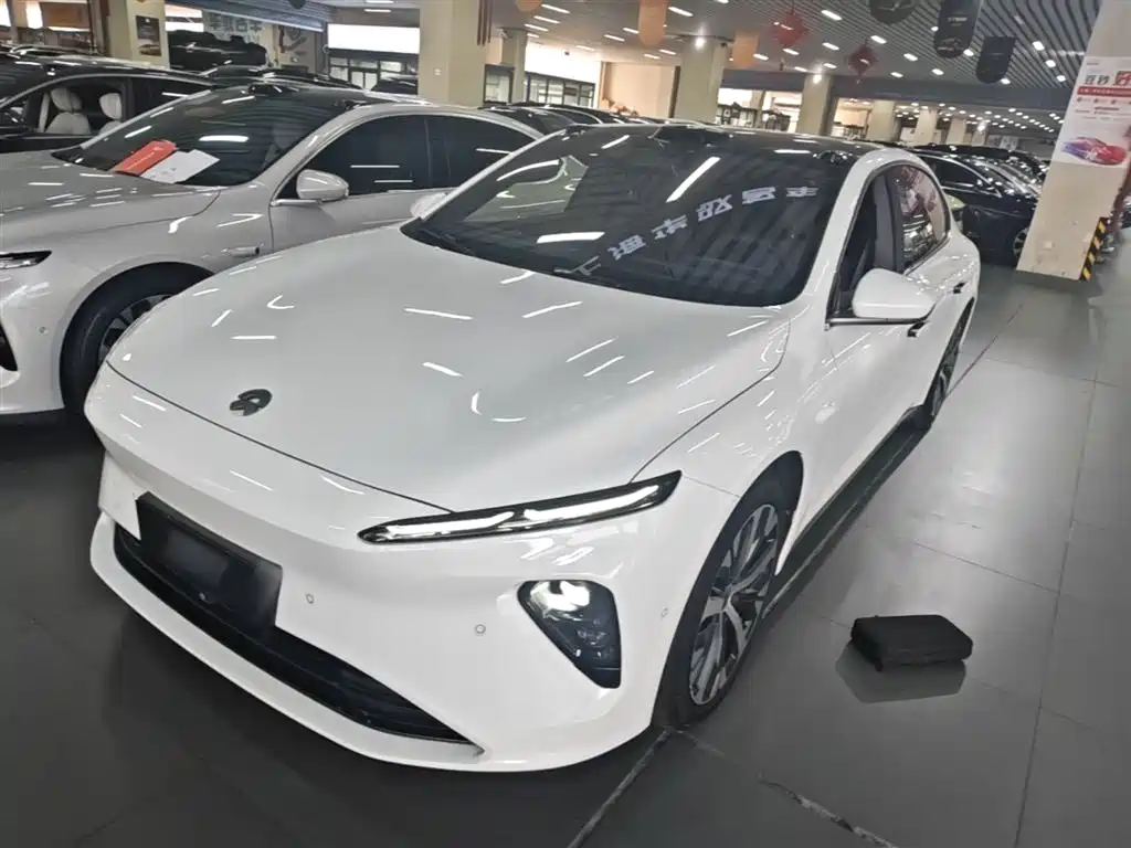 NIO ET7 2022