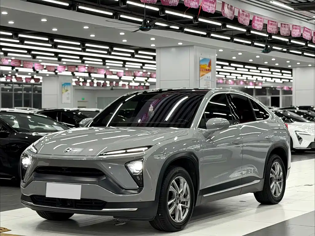 NIO ES6 2021