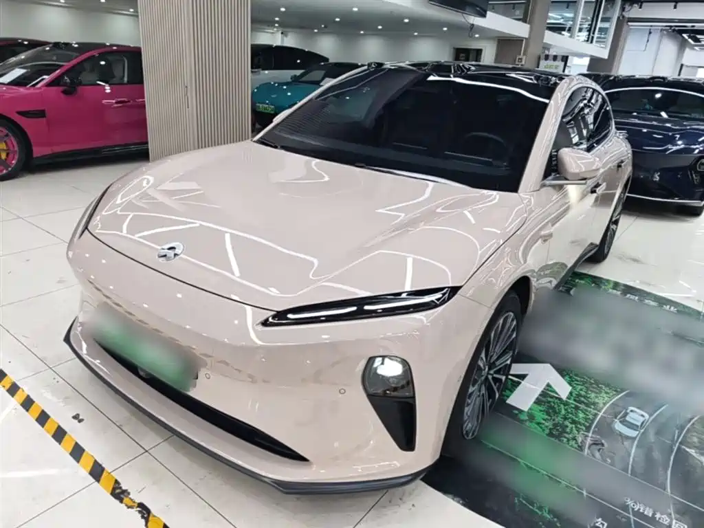 NIO ET5T 2025