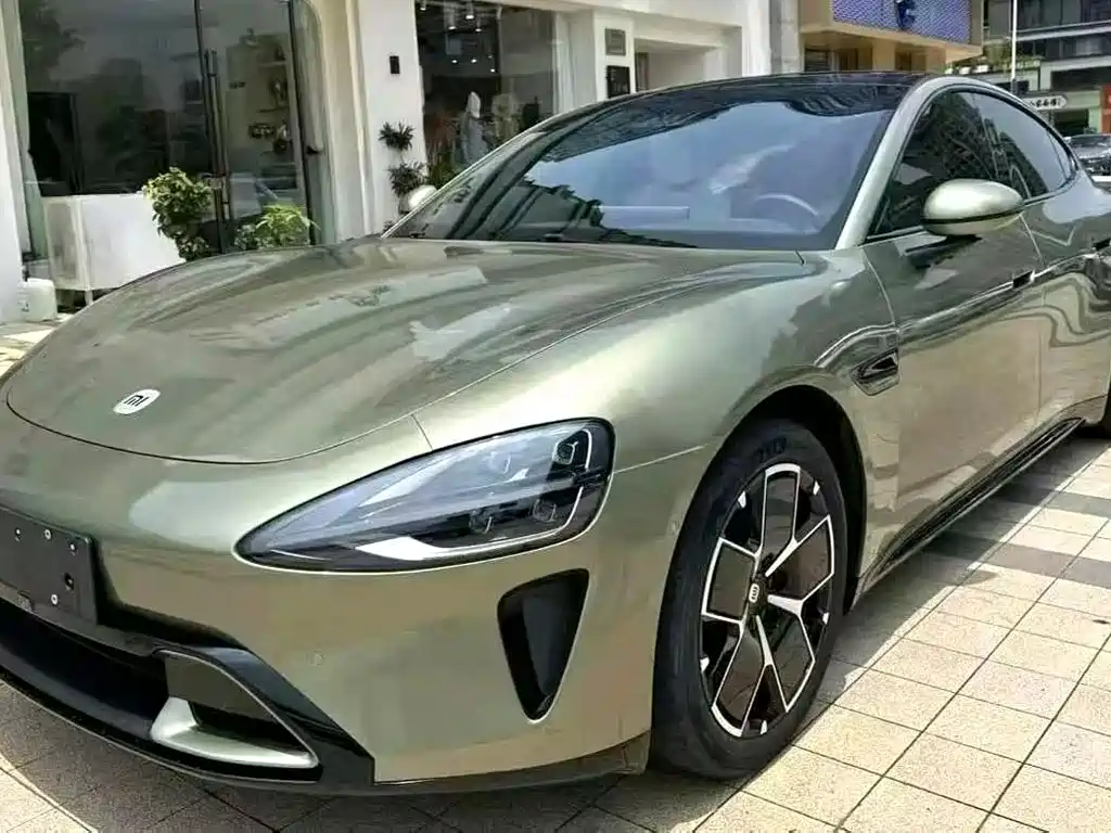 Xiaomi SU7 2024
