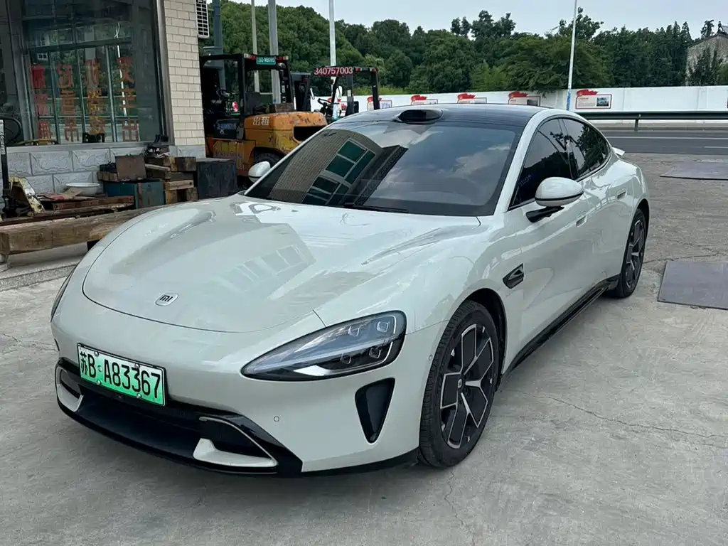 Xiaomi SU7 2025