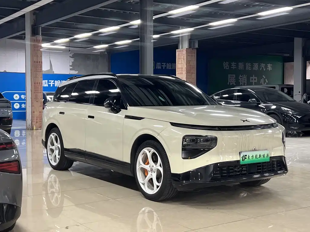 XPENG G9 2025