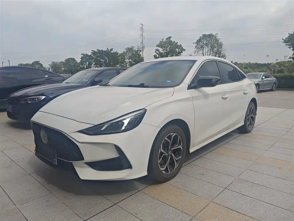 MG MG5 2021