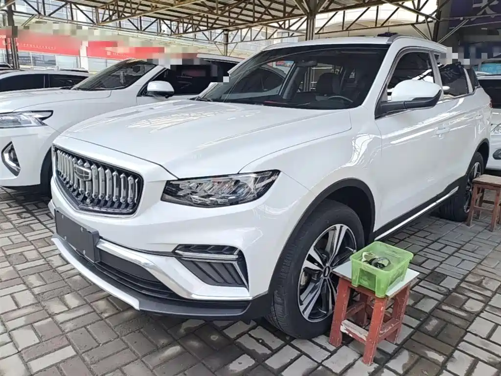 Geely Boyue 2022