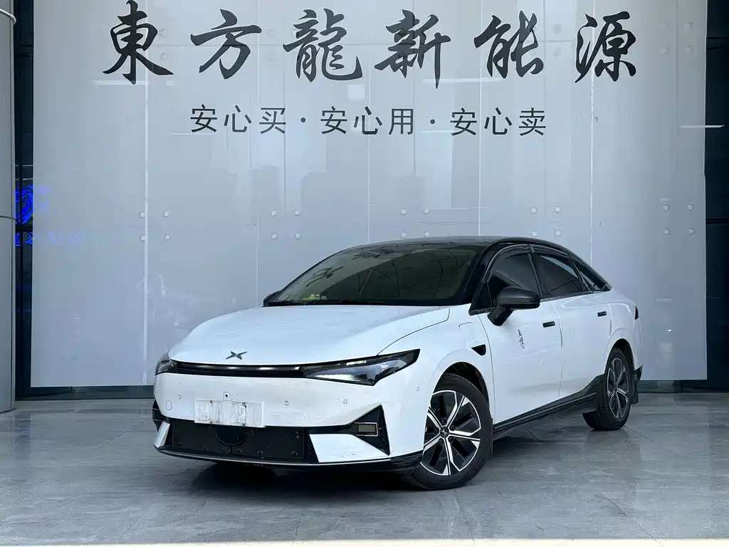 XPENG P5 2022