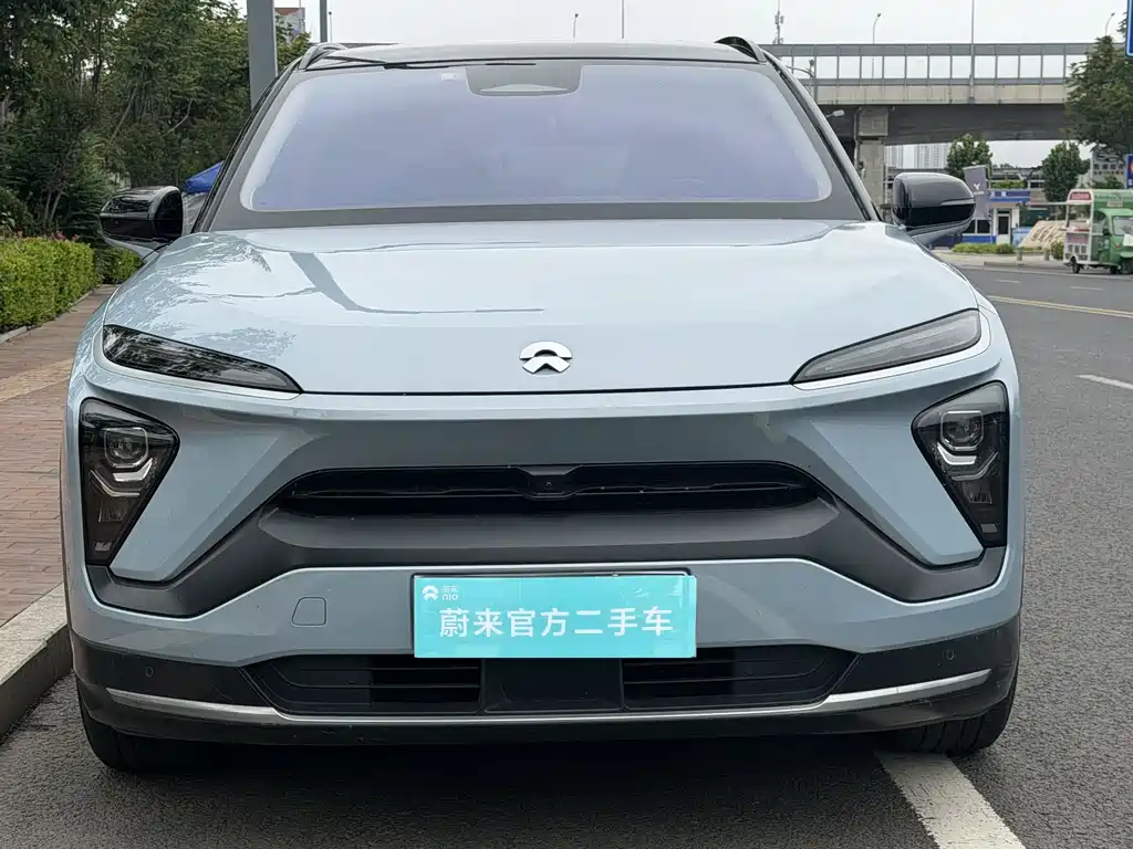 NIO ES6 2020