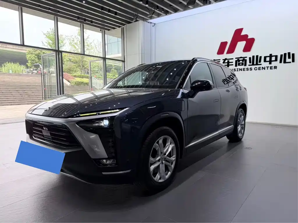 NIO ES8 2020
