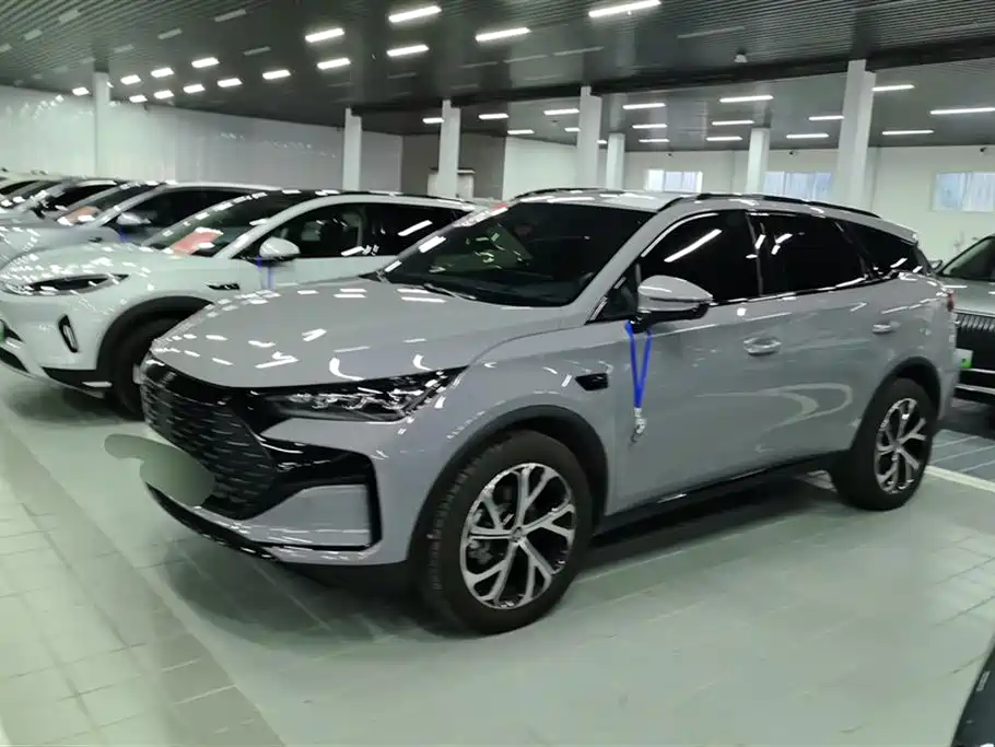 BYD Tang New Energy 2025