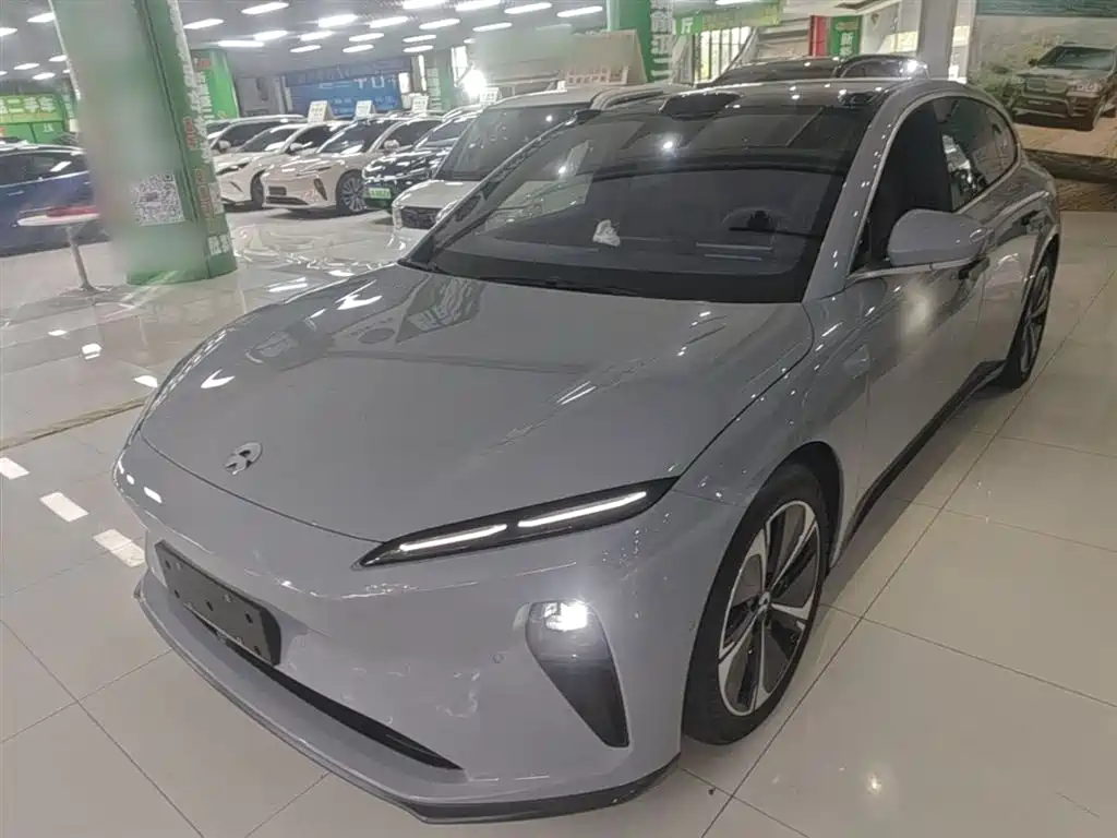 NIO ET5T 2025