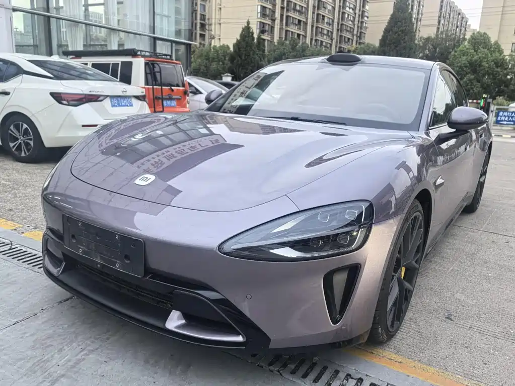 Xiaomi SU7 2024