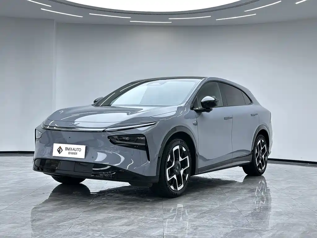 XPENG 小鹏G7 2025