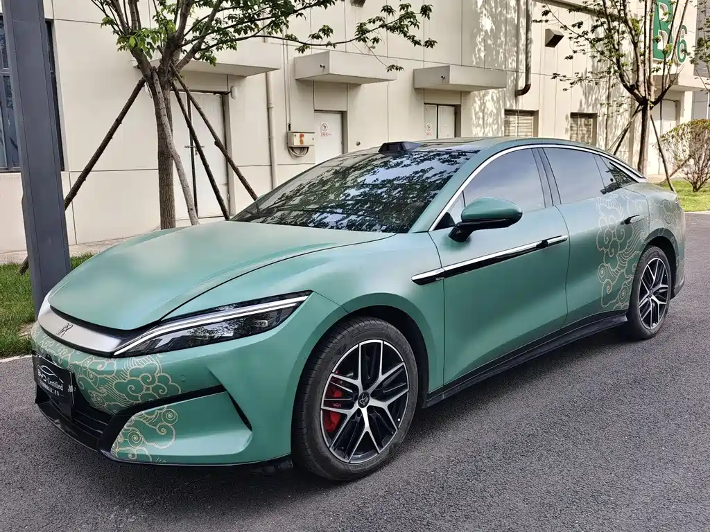 BYD 汉L 2025