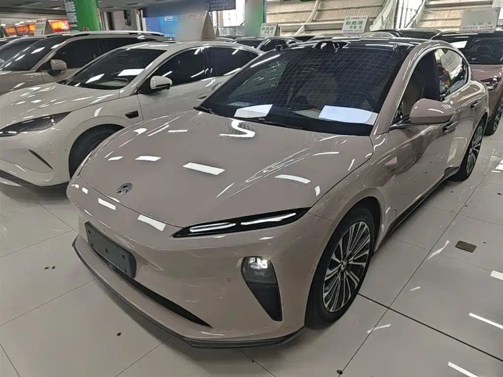 NIO ET5 2023