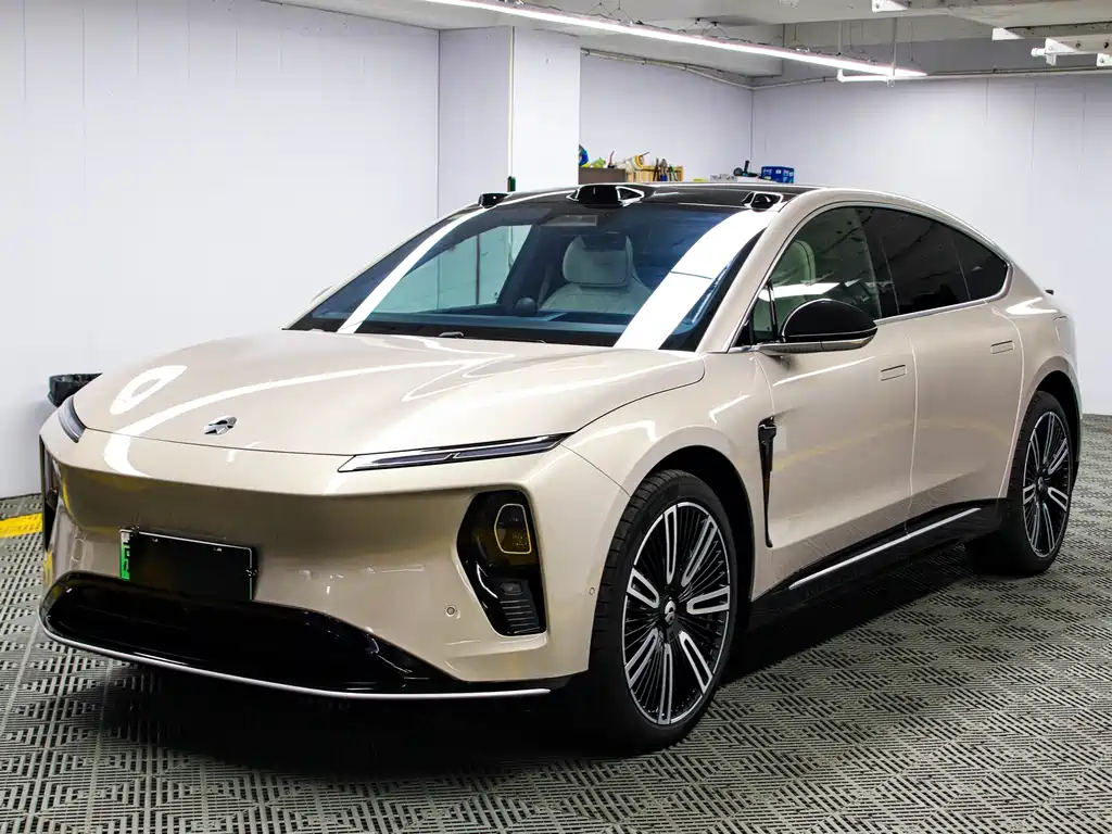NIO ET9 2025