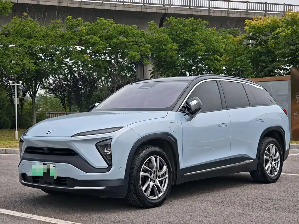 NIO ES6 2020
