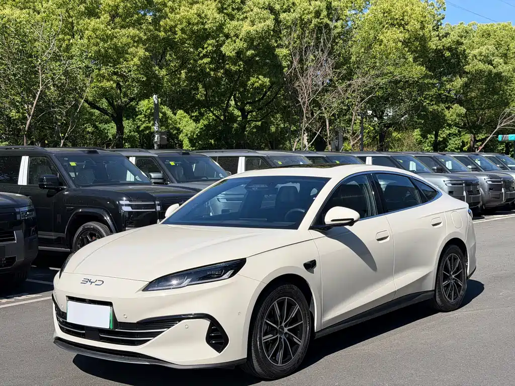BYD 海豹06 2025