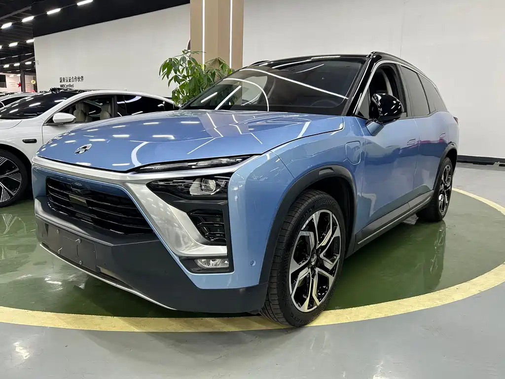 NIO ES8 2018