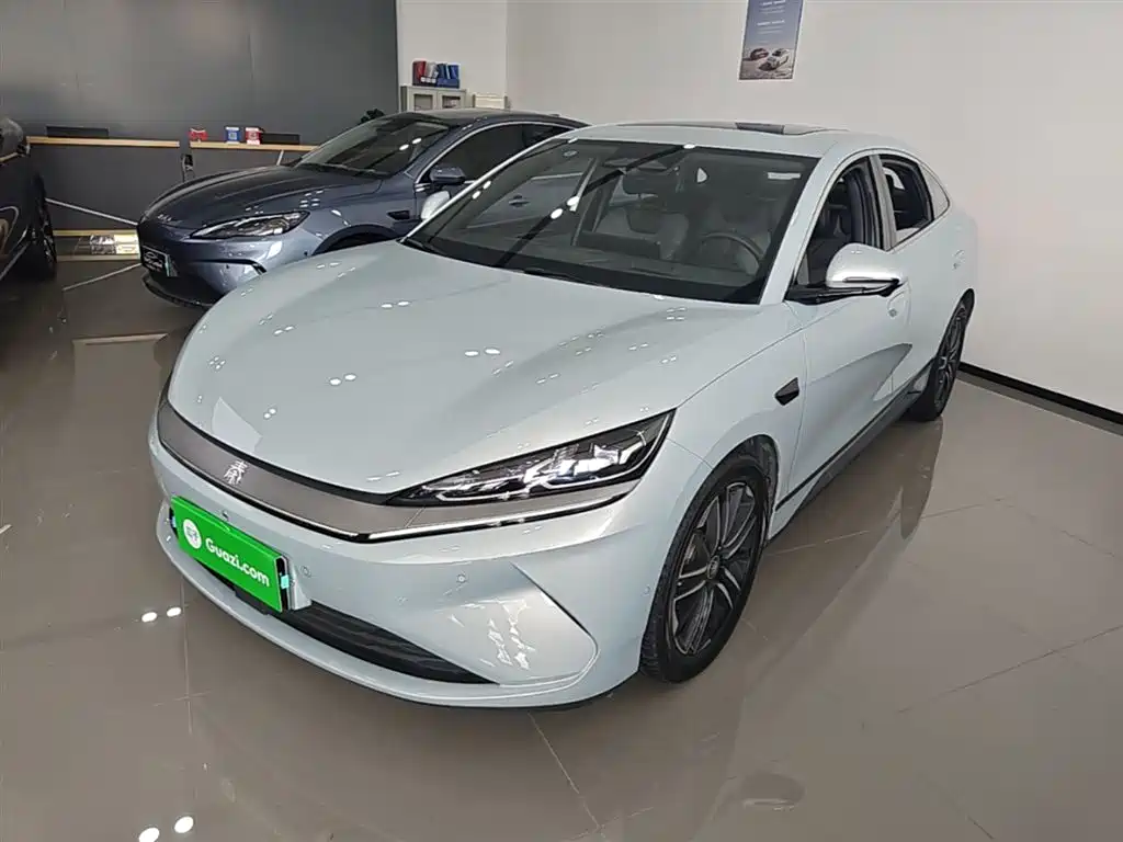 BYD Qin L 2025