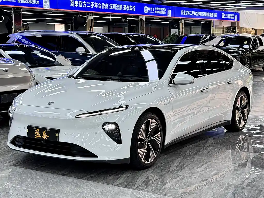 NIO ET7 2022