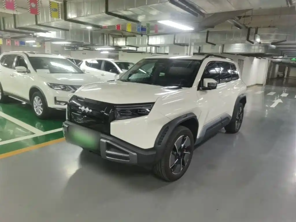 Fang Cheng Bao Titanium 3 2025