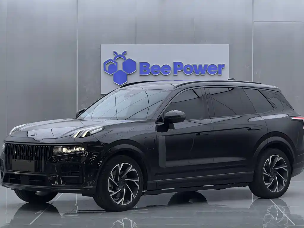 Lynk & Co 09 EM-P 2022