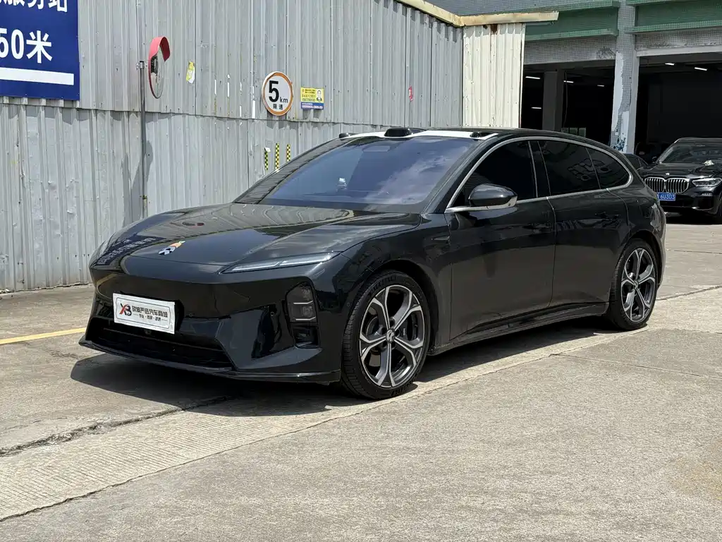 NIO ET5T 2025